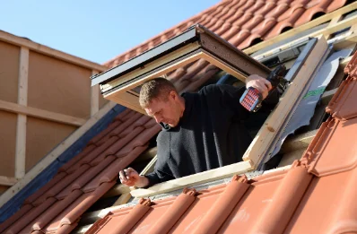 Pose de fenêtres de toit Velux à Stattmatten